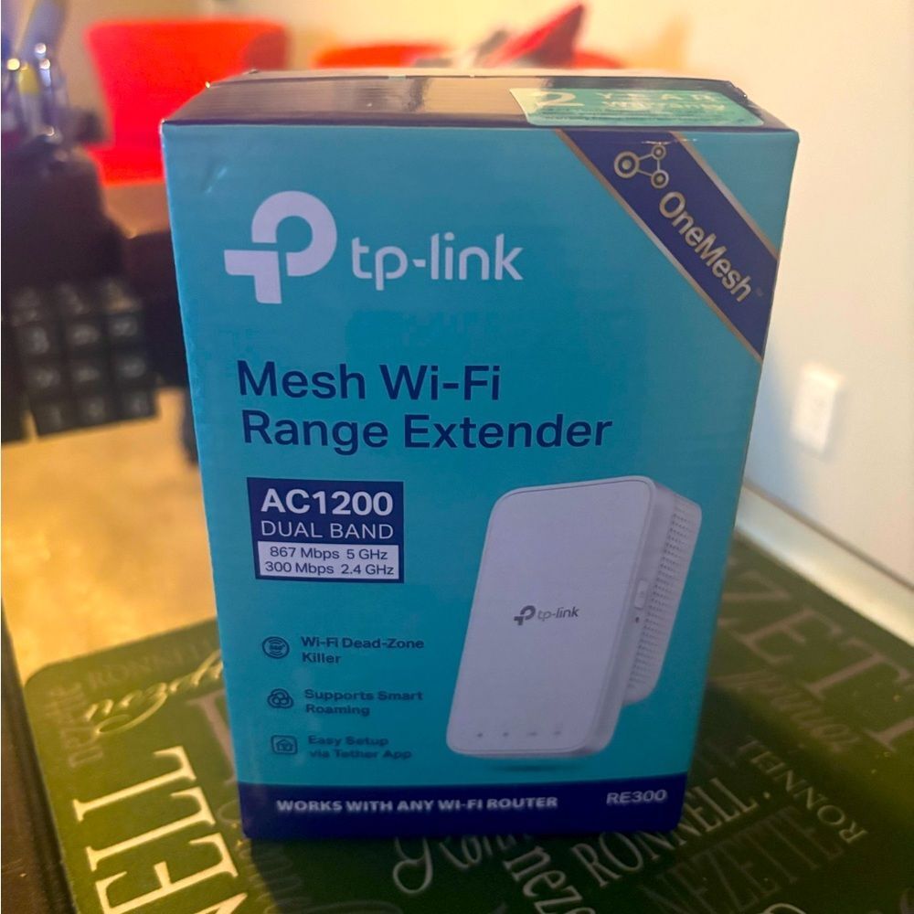 TP Link Mesh Wi Fi Range Extender - Picture 10 of 10